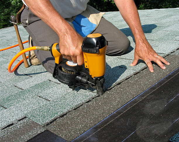 Quick and Trustworthy Emergency Roof Repair Services in Country Clu, CA